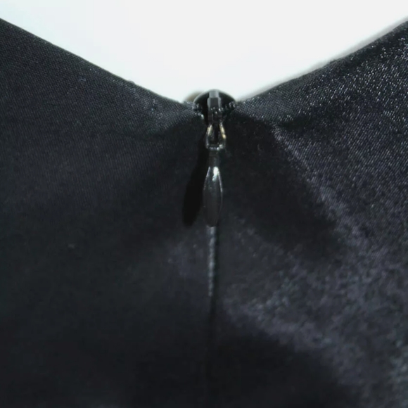 VARIA ZIONI SLEEVELESS COWL NECK A-LINE EVEning - Picture 4 of 6